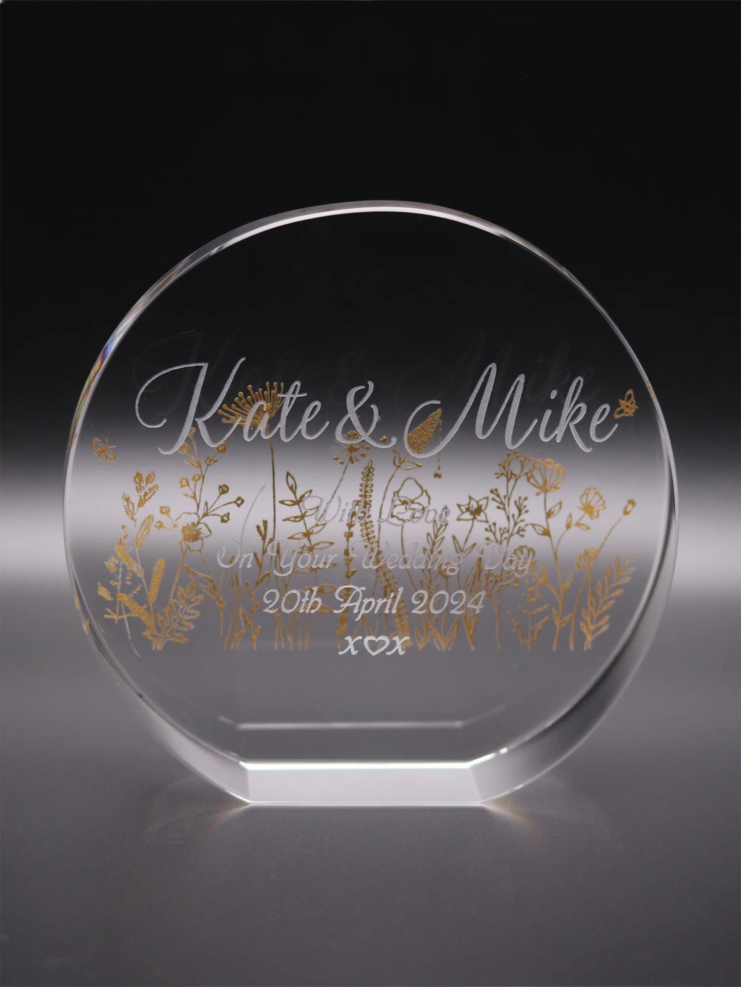 9cm Optical Crystal Round Wedge Paperweight Engraved with a Gold Flower Background